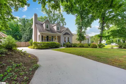 1031 Summit Drive, Greenville, SC 29609 - Photo 2