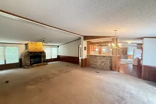 718 S Stockton Rd, Fountain Inn, SC 29644 - Photo 8