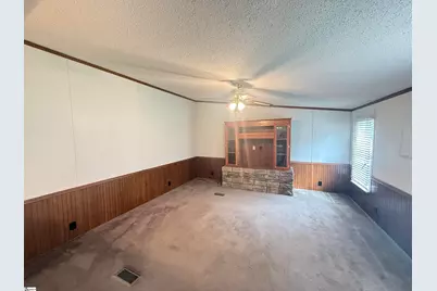 718 S Stockton Road, Fountain Inn, SC 29644 - Photo 12