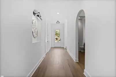 7 Beck Avenue, Greenville, SC 29605 - Photo 2