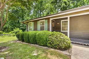 36 Oakwood Dr, Greenville, SC 29609 - Photo 2
