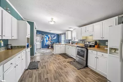 620 Courtland Way, Greer, SC 29651 - Photo 6