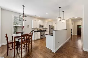21 Julesking Ct, Greenville, SC 29609 - Photo 8