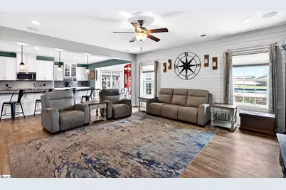 414 Cloverland Lane, Duncan, SC 29334 - Photo 4
