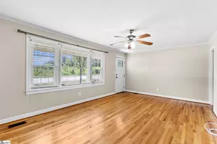 711 N Adair St, Clinton, SC 29325 - Photo 4
