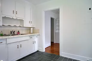 14 Tabor St, Greenville, SC 29609 - Photo 16