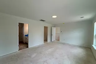 610 Werner Wy, Greenville, SC 29611 - Photo 2