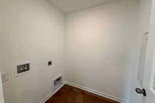 610 Werner Wy, Greenville, SC 29611 - Photo 6
