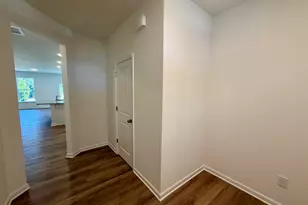 209 Toal Ct, Greenville, SC 29611 - Photo 2