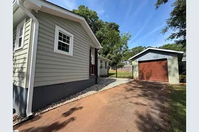 107 Irene Circle, Greenville, SC 29617 - Photo 6