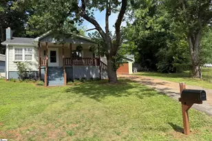 107 Irene Cir, Greenville, SC 29617 - Photo 4