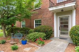 100 Lewis Dr, Greenville, SC 29605 - Photo 4