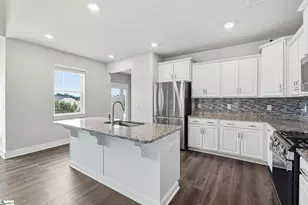 407 Albemarle Ln, Greer, SC 29650 - Photo 10