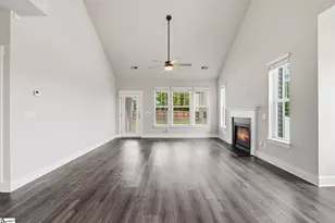 407 Albemarle Ln, Greer, SC 29650 - Photo 6