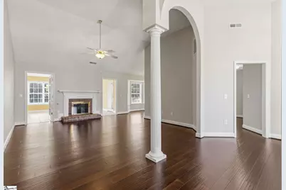 5 St Thomas Court, Greer, SC 29651 - Photo 4