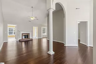5 St Thomas Ct, Greer, SC 29651 - Photo 4