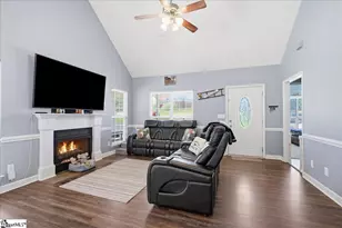 214 Cool Water Ct, Boiling Springs, SC 29316 - Photo 6