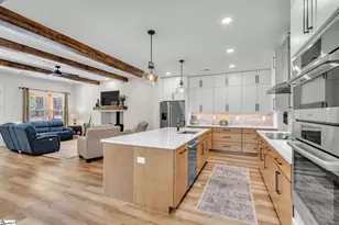 241 Thompson Rd, Taylors, SC 29687 - Photo 6