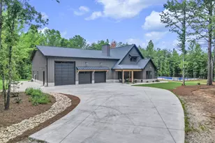241 Thompson Rd, Taylors, SC 29687 - Photo 2