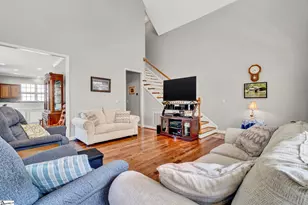 801 Oak Haven Ct, Greer, SC 29651 - Photo 8