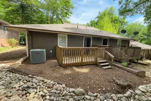 26 Oakwood Dr, Greenville, SC 29609 - Photo 14