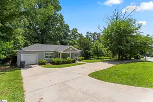216 Piney Mountain Rd, Greenville, SC 29609 - Photo 38