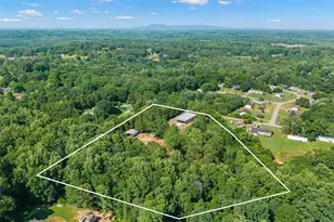 533 Crest Dr, Easley, SC 29640 - Photo 22