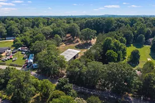 533 Crest Dr, Easley, SC 29640 - Photo 16