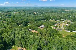 533 Crest Dr, Easley, SC 29640 - Photo 20