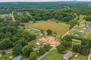 371 Edwards Store Rd, Lyman, SC 29365 - Photo 2