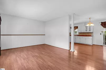 204 Parkdale Drive, Greenville, SC 29611 - Photo 6