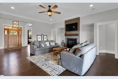 523 Carolee Way, Greer, SC 29651 - Photo 4