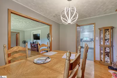 135 Skyview Drive, Spartanburg, SC 29303 - Photo 8
