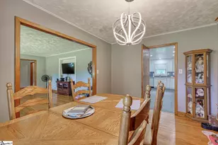 135 Skyview Dr, Spartanburg, SC 29303 - Photo 8