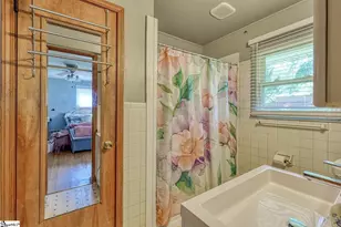 135 Skyview Dr, Spartanburg, SC 29303 - Photo 28