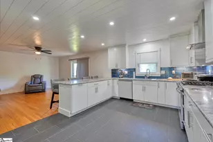 135 Skyview Dr, Spartanburg, SC 29303 - Photo 12