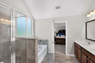190 Heatherwood Ln, Greer, SC 29651 - Photo 18