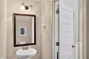 190 Heatherwood Ln, Greer, SC 29651 - Photo 10