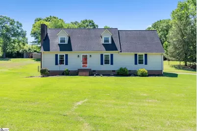 15 Hoedad Drive, Fountain Inn, SC 29644 - Photo 1