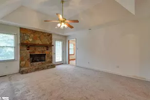 826 Mount Zion Rd, Spartanburg, SC 29303 - Photo 12