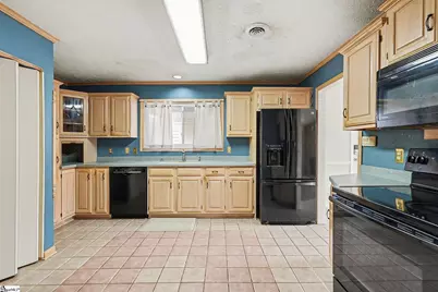 113 Grant Drive, Laurens, SC 29360 - Photo 8