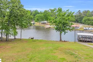 90 E Stagecoach Rd, Cross Hill, SC 29332 - Photo 1