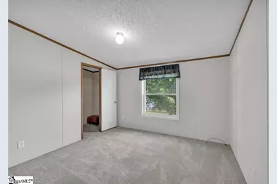 90 E Stagecoach Road, Cross Hill, SC 29332 - Photo 8