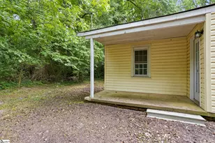 111 Lincoln St, Belton, SC 29627 - Photo 24