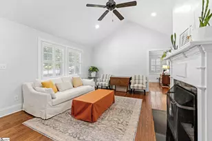15 Phillips Ln, Greenville, SC 29605 - Photo 8