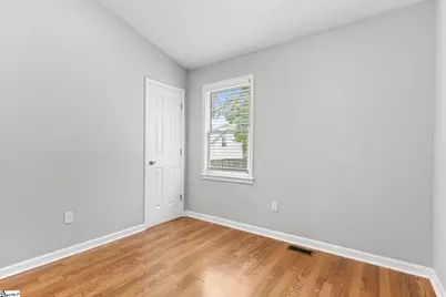 120 Charmar Way, Taylors, SC 29687 - Photo 8