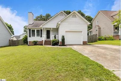 120 Charmar Way, Taylors, SC 29687 - Photo 1