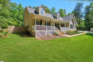 208 Valley Rd, Travelers Rest, SC 29690 - Photo 2