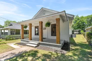 8 Bragg St, Greenville, SC 29611 - Photo 2