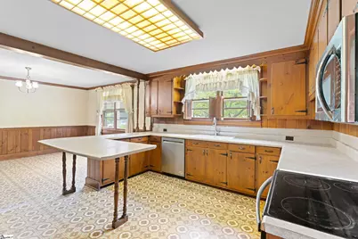 210 N Rockview Drive, Greenville, SC 29609 - Photo 10